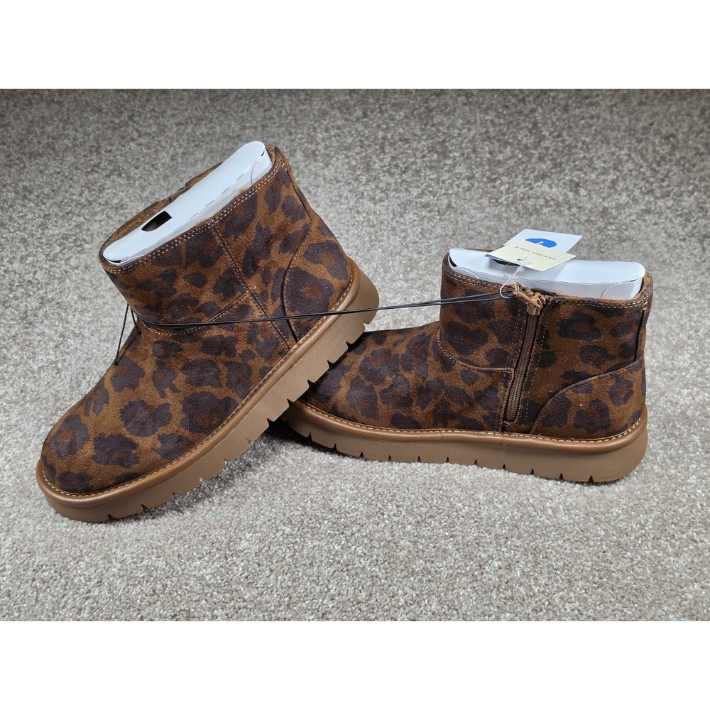 Universal Thread Womens Leopard Print Ankle Boots Size 7 Memory Foam Side Zip... - Picture 4 of 6